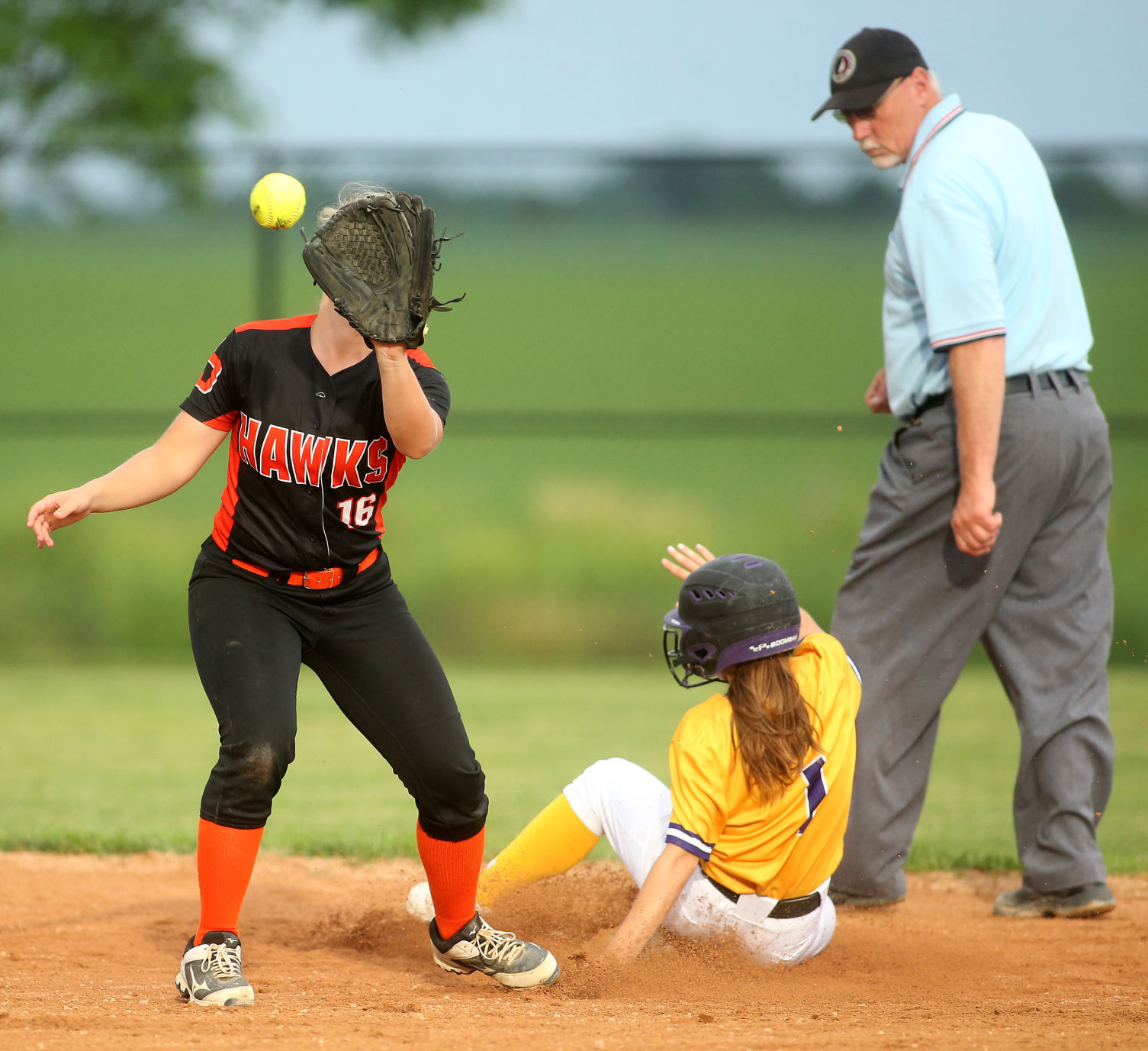 070319-qct-spt-dewitt-softball-008